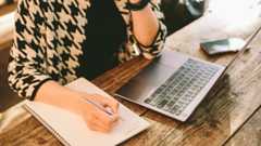 'Paying attention to reminders of unfinished tasks can draw attentional resources that could be used elsewhere.'