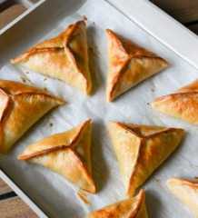 Meat Fatayer (Fatayer Lahme)
