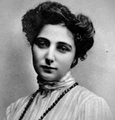 История о том, как Надежда Ламанова перекроила русскую моду и сцену