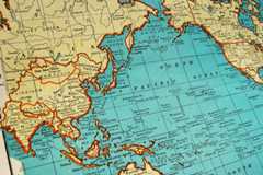 【現実的な対中戦略構築事業 ワーキングペーパー Vol.4】<br>「インド太平洋」対「一帯一路」の戦略地政学と日本の役割 [1]