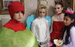 Angus, Thongs and Perfect Snogging....Georgia Groome (Georgia)Georgia Henshaw (Rosie)Eleanor Tomlinson (Jas)Manjeevan Grewal (Ellen)