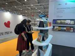 Детские книги из Азербайджана вызвали интерес в Италии - Bologna Children’s Book Fair (ФОТО)