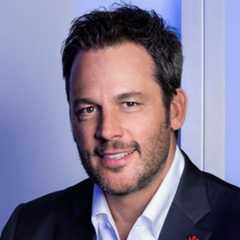 Ryan Estis Keynote Speaker Puhuja Verbal Oy