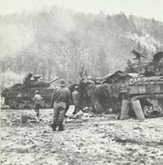 US tanks stop German advance