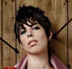 Mademoiselle K se lance dans le crowdfunding 6