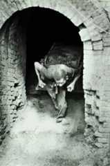 Yen Shing-Chu Four à briques Hoffmann 1988 © Yen Shing-Chu Yen Shing-Chu Four à briques Hoffmann 1988 © Yen Shing-Chu