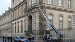 TOPSHOT-FRANCE-MUSEUM-ROBBERY