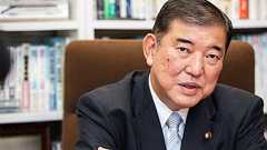 石破茂元幹事長 「国会議員会食自粛令」が出た夜に「博多9人ふぐ宴会」写真 | 文春オンライン