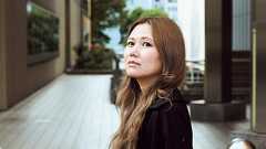 小説家・金原ひとみインタビュー「手放すことで、受け入れられるようになった」 | Numero TOKYO