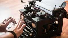 ライティング力が勝手に上達する「写経」