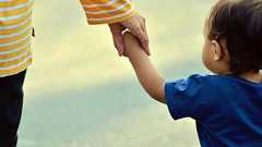 自閉症の息子に友人は自閉症を「治す」という漂白剤を飲ませた - 発達障害ニュースのたーとるうぃず