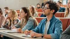 「TEDで話題の独学術」が断言!「学校教育が役に立たない」本当の理由とは?【書籍オンライン編集部セレクション】