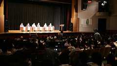 ITmedia News:(1)アピール不足だったかもしれない──自主規制の現場 (1/5)同人誌と表現を考えるシンポジウム