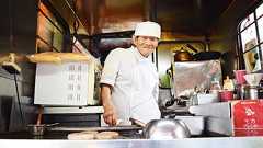 71歳のおじいちゃんが作るハンバーガーはマニアが全国3位に選んだ絶品だった - エキサイトニュース