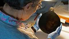 英エリザベス1世の顧問が使用した「霊視鏡」、アステカ起源と判明