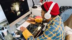 自作ゲームをプレイするときだけヘッドフォンからブーンという音がする原因を究明