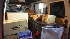 アマゾンの下請けの配達員がスト 200人失職も、長崎 | 共同通信