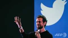 ツイッターCEOのアカウント乗っ取り 不可解な連続投稿