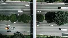 人を変えようとしてもろくなことがないので、インフラで解決するべきだという話