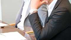 面接官「C言語は何年?」 「3年と3ヶ月です!」 面接官「不合格。帰って良いよ」 : ゴールデンタイムズ