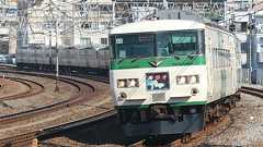 国鉄特急形電車185系、時代に翻弄された「半端者」の40年 - 鉄道ニュース週報(252)