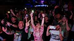 英国、なぜ中道左派が躍進? 欧州が右傾化する中