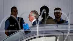 政権転覆企てた「ハインリヒ13世」が出廷、議会襲撃計画めぐる公判 ドイツ