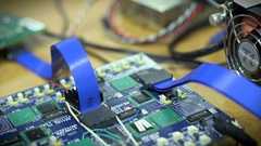 人工知能アンドロイドにまた一歩前進。人の脳のように動く、従来の9000倍の処理能力を持つ電子回路「ニューロ・グリッド」が開発される(米研究) | カラパイア