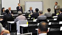 自民40人が「脱アベノミクス」勉強会 経済政策を懸念:朝日新聞デジタル