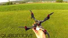 超高速で重力を無視して飛ぶドローンは自作可能で作り方やパーツはネットから入手可能