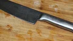 中二心をくすぐる黒い刀身の包丁を買った