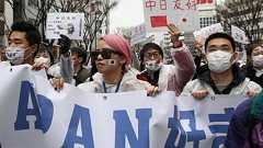 【「反アパホテル」デモ】殺気立った沿道で、ウイグル人の男性は語った「こんなに素晴らしい国でこんなくだらないデモが…」(1/2ページ) - 産経ニュース