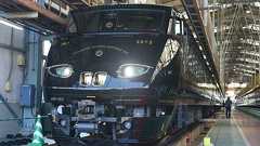 JR九州、黒い787系「36ぷらす3」新D&S列車を公開、10/16運行開始
