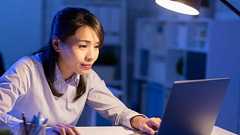 朝型か夜型かの約50%は遺伝的に決まる 個人の特性「クロノタイプ」を知って睡眠負債、社会的時差ぼけを防ぐ | AERA DIGITAL(アエラデジタル)