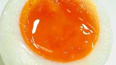 半熟卵の作り方:温泉タマゴや半熟煮卵も作ります