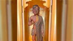 「人の心を表現してる?」調布市に右半分が『鬼』で左半分が『仏』という不思議な像がある