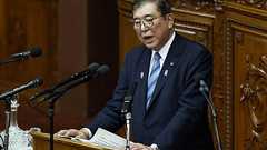 石破首相、日本の財政はギリシャより「良くない」-減税をけん制