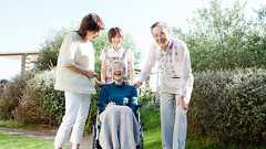 親の介護費用が高額になっても大丈夫!医療費の自己負担と合わせて還付金を取り戻す方法