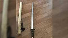 「刀が出てきたので相談に乗ってほしい」警察へ連絡し、署へ行ったら廃棄前提で対応 もし日本刀を見つけ廃棄したくないならどうする?