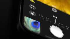 iPhone Macro: A Big Day for Small Things