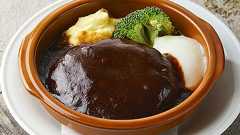 「現金お断りの店」は、その後どうなったのか? ロイヤルHDの実験