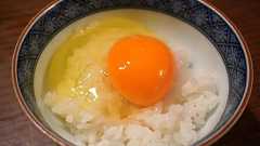 生卵をライスにかけると激ウマ! 騙されたと思ってやってみて「生卵ライスは常識をくつがえすおいしさ」|ガジェット通信 GetNews