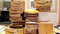 Amazonはアメリカ郵便公社を私物化している、配達物の約8割がAmazonの荷物だという現状を職員が語る
