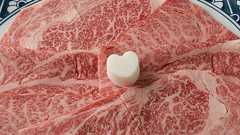 老舗すき焼き店が「もう霜降り肉は出しません」! | 文春オンライン