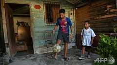 キューバで若者に人気のサッカー、国技の野球を脅かす存在に成長