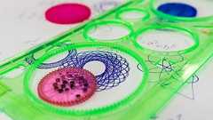 「スピログラフ」の描く線はなぜ魅力的なのか?数学的美しさの秘密 - ナゾロジー