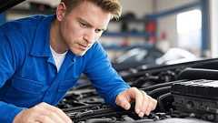 トランプ氏「車検検査員を700%米国人に」 明治の「外国人判事」例に