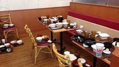 すき家店員がワンオペ勤務中に倒れる→遭遇した客がお留守番するはめに : 痛いニュース(ノ∀`)