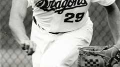 中日の新監督に与田剛氏 球団OB、投手陣再建に期待:朝日新聞デジタル