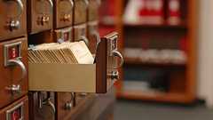 早すぎたHyperCardの上昇と下降、そしてモバイルから来たカードの群 - WirelessWire News(ワイヤレスワイヤーニュース)